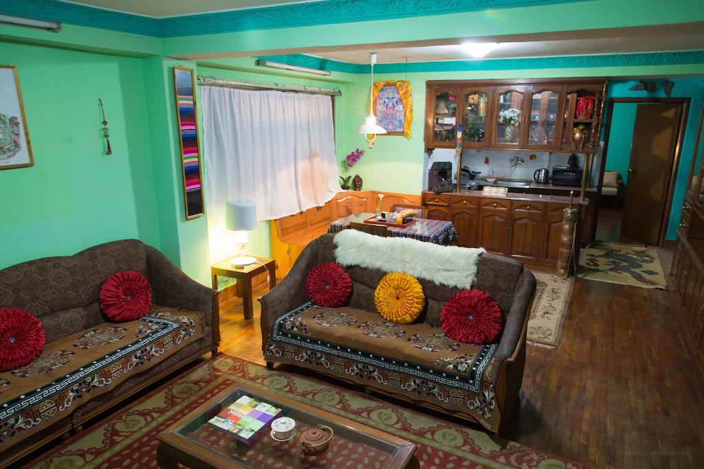 Hotel Utse Kathmandu Bagian luar foto