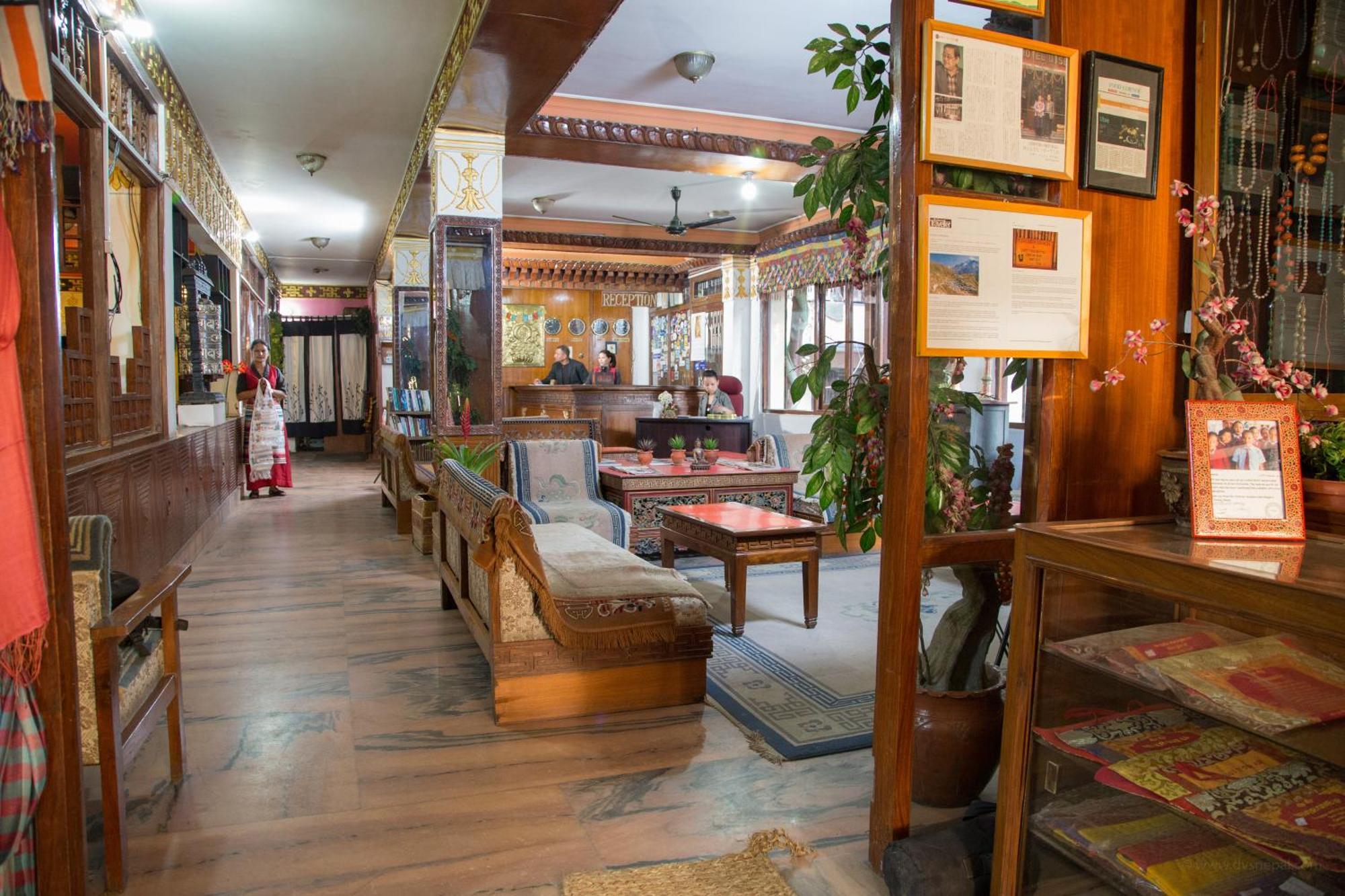 Hotel Utse Kathmandu Bagian luar foto