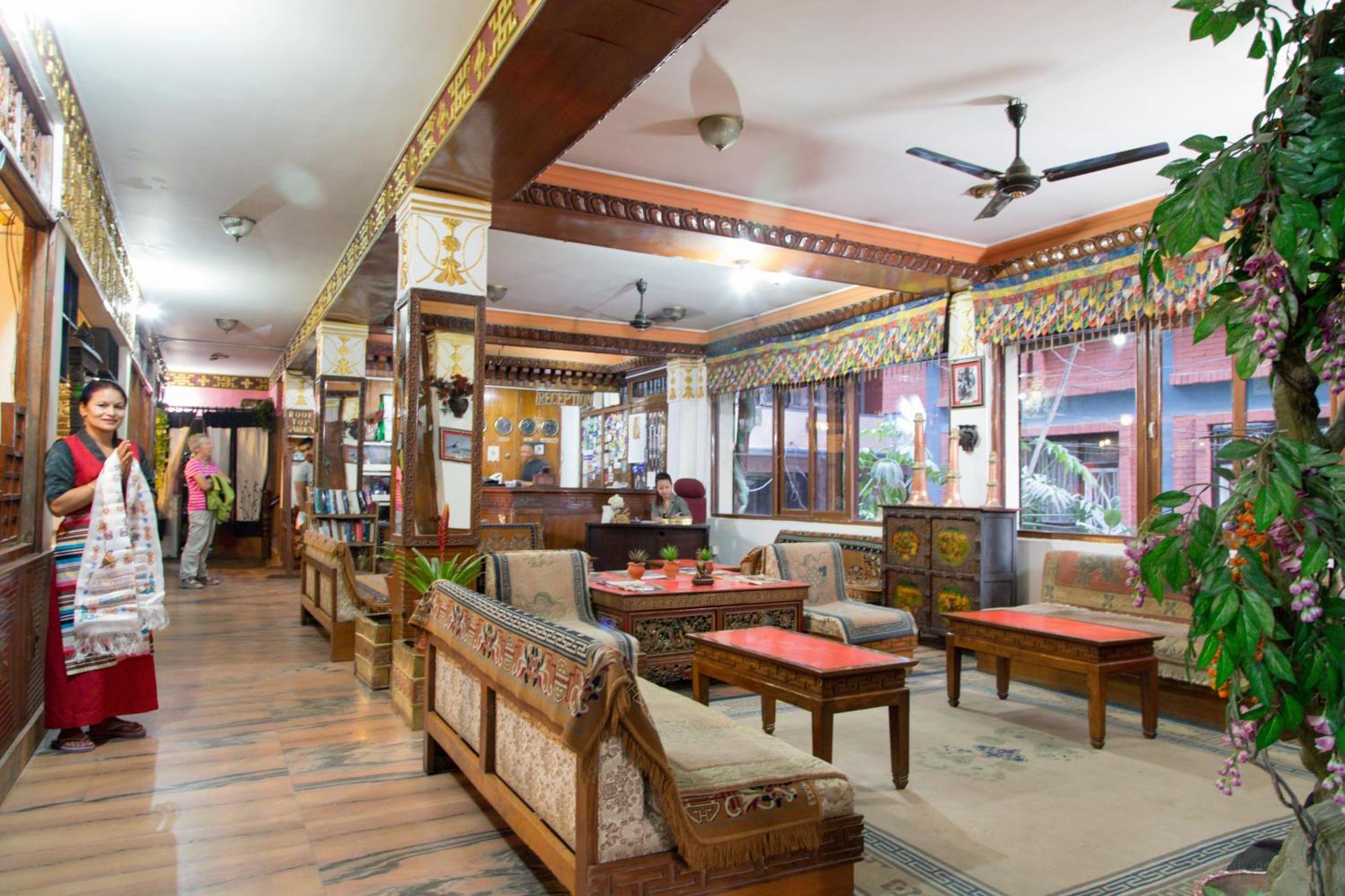 Hotel Utse Kathmandu Bagian luar foto